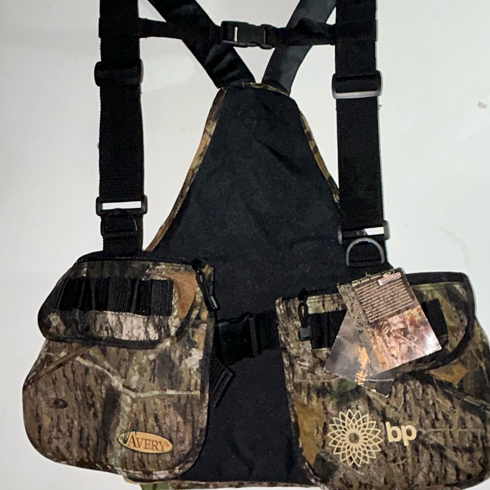 NWT 2001 Avery Mossy Oak Camo Hunting Vest Adjustable Vintage